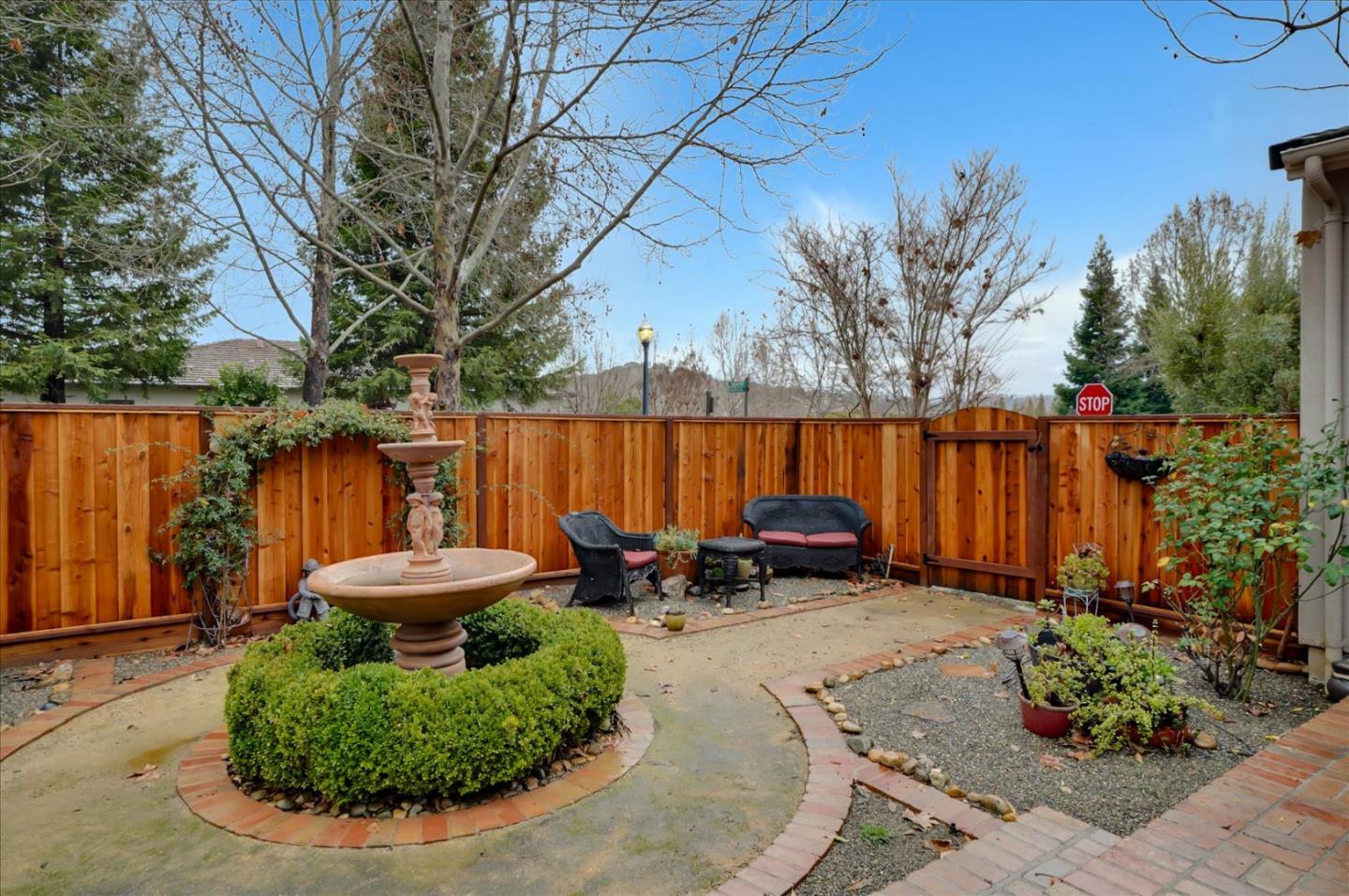 7553 Strath Place Gilroy, CA 95020 - Photo 54 of 65 Gallery Image 54