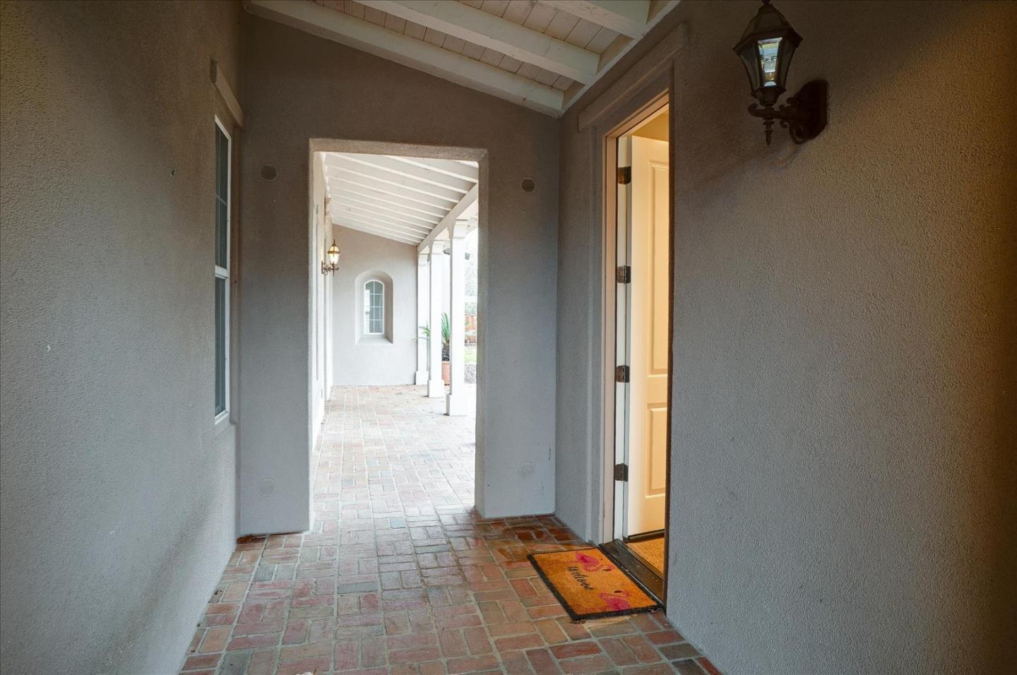 7553 Strath Place Gilroy, CA 95020 - Photo 6 of 65 Gallery Image 6