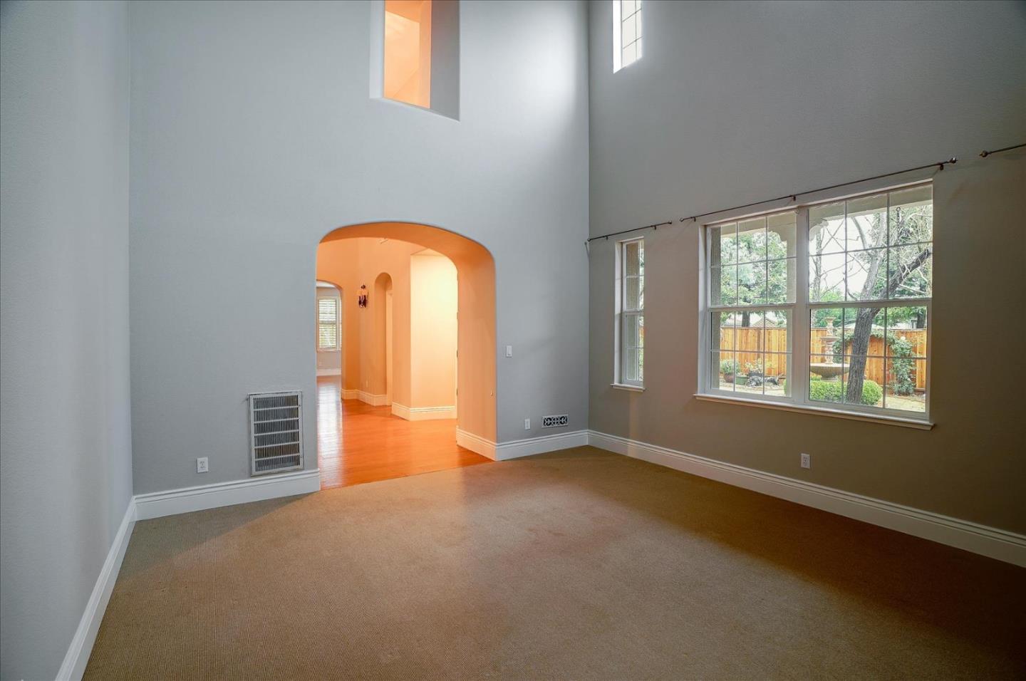 7553 Strath Place Gilroy, CA 95020 - Photo 9 of 65 Gallery Image 9