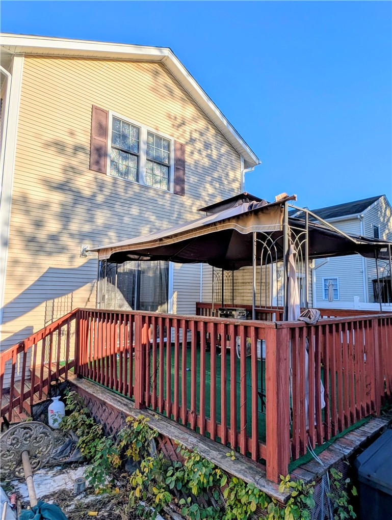 31 Burrows Street Providence, RI 02907 - Photo 20 of 21