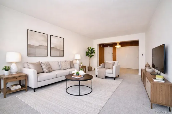 $279,000 | 33-25 90th Street, Unit 5D | Jackson Heights