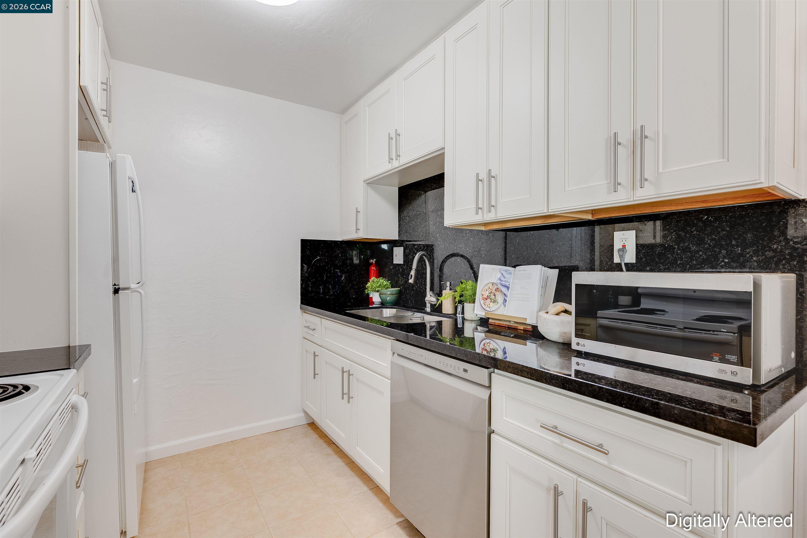 2724 Oak Road, Unit 86 Walnut Creek, CA 94597 - Photo 22 of 53
