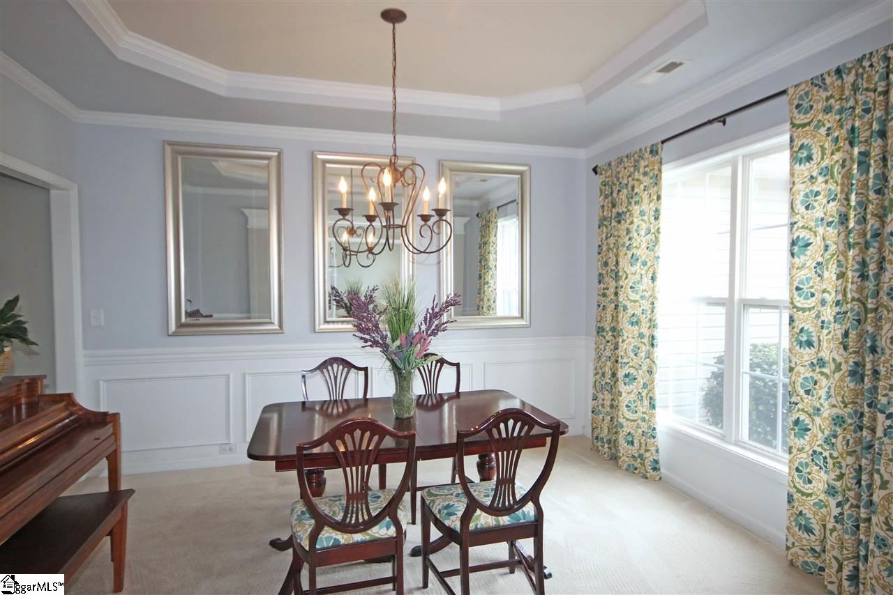 2 Woodsmoke Court Greenville, SC 29607 - Photo 10 of 27 Gallery Image 10