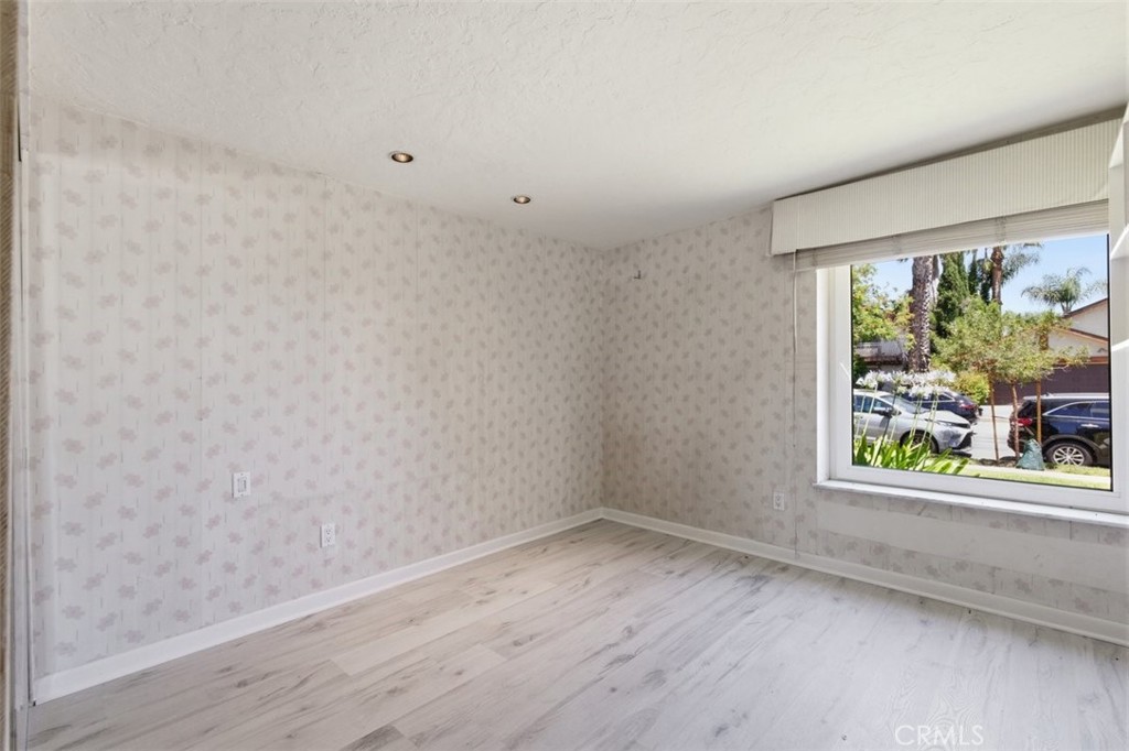 6307 Rhea Avenue Tarzana, CA 91335 - Photo 13 of 18 3rd Bedroom