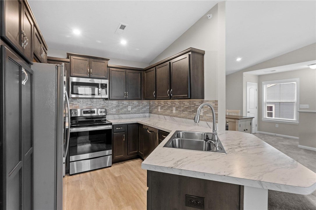 226 Old Pond Road Springboro, OH 45066 - Photo 12 of 25 Gallery Image 12