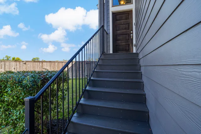 $344,900 | 2546 Manor Valley Court, Missouri City, TX 77459