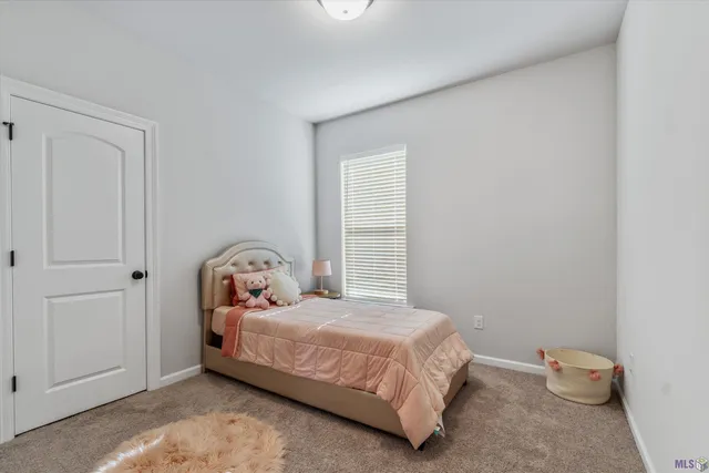 $259,900 | 23181 Harlington Drive, Denham Springs, LA 70726