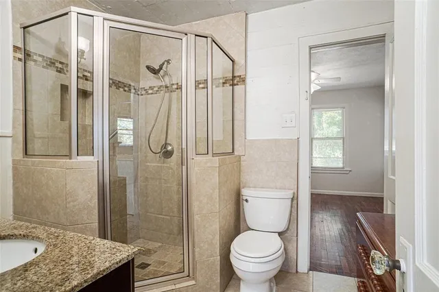 $1,390,000 | 770 Carlisle Drive, Lake Dallas, TX 75065