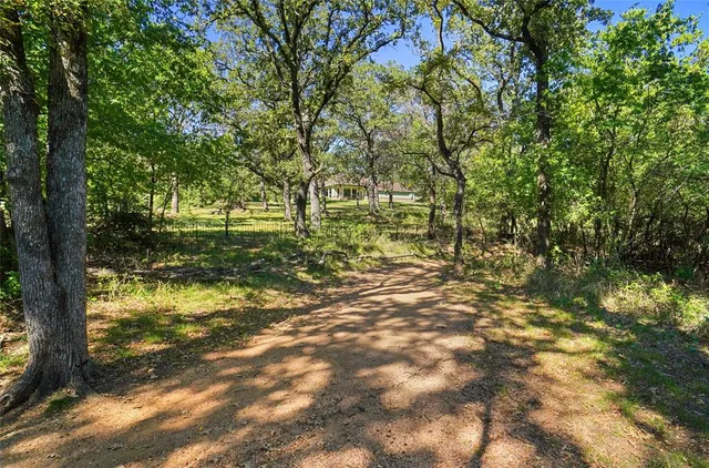 $1,390,000 | 770 Carlisle Drive, Lake Dallas, TX 75065