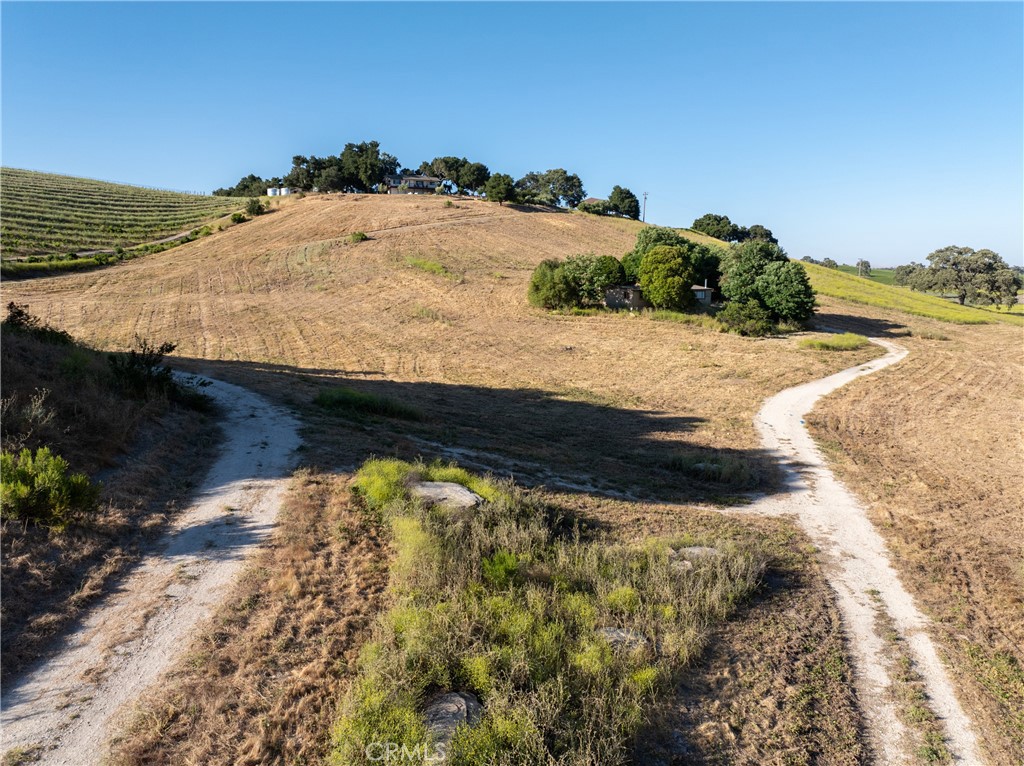 115 Booker Road Templeton, CA 93465 - Photo 13 of 76