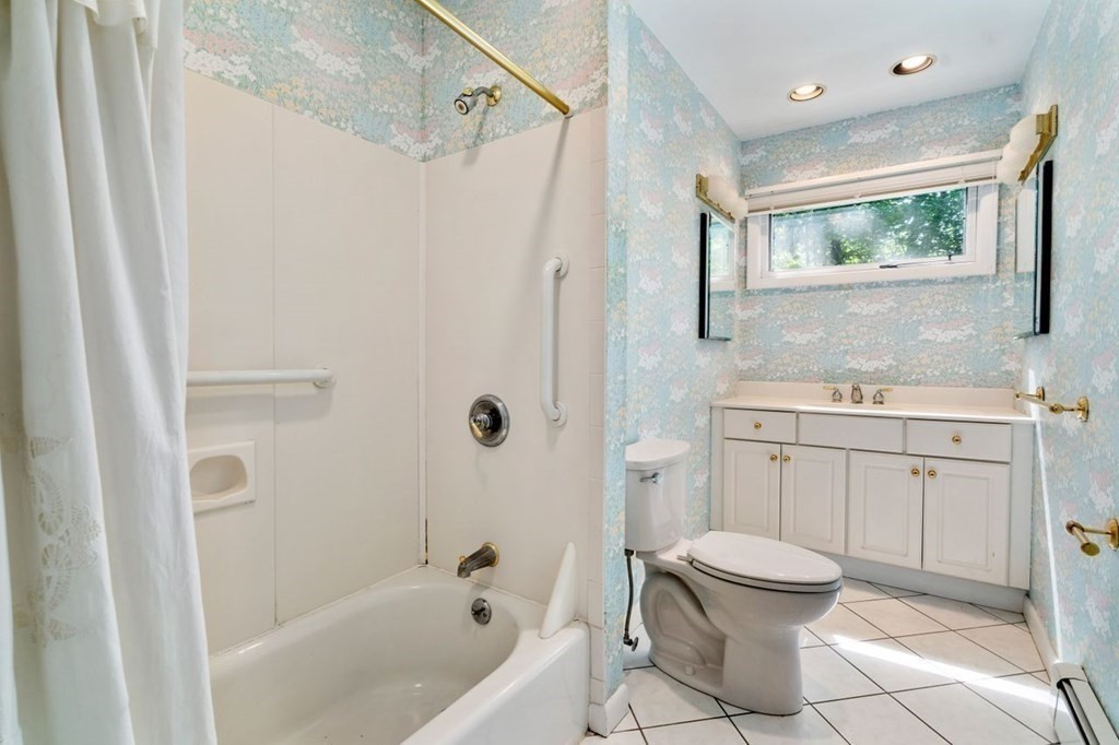 151 Fieldstone Road Westwood, MA 02090 - Photo 9 of 16 Gallery Image 9