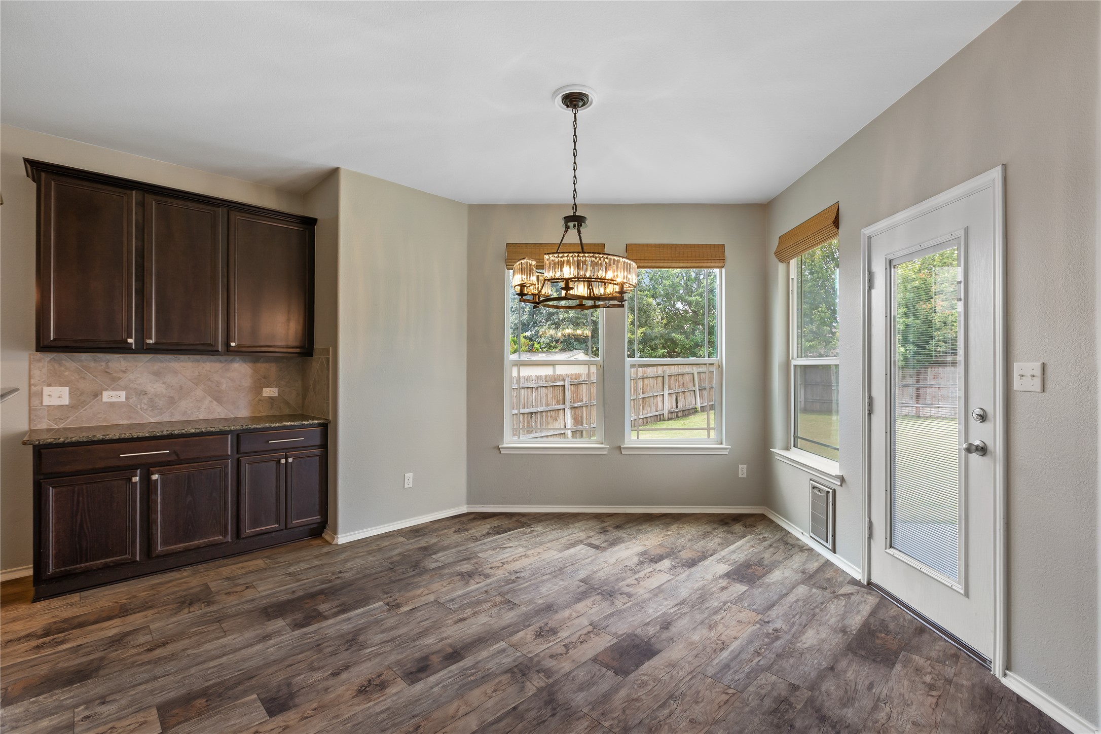 1420 Crested Butte Way Georgetown, TX 78626 - Photo 20 of 39