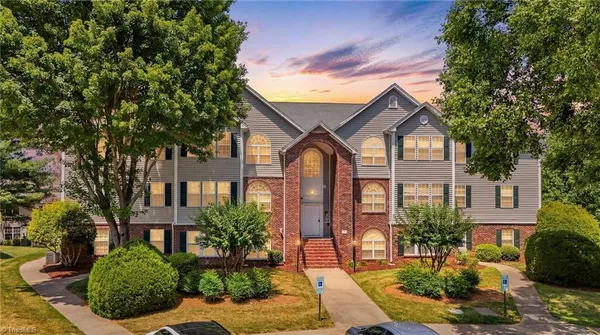 $164,900 | 734 Scholastic Court, Winston-Salem, NC 27106