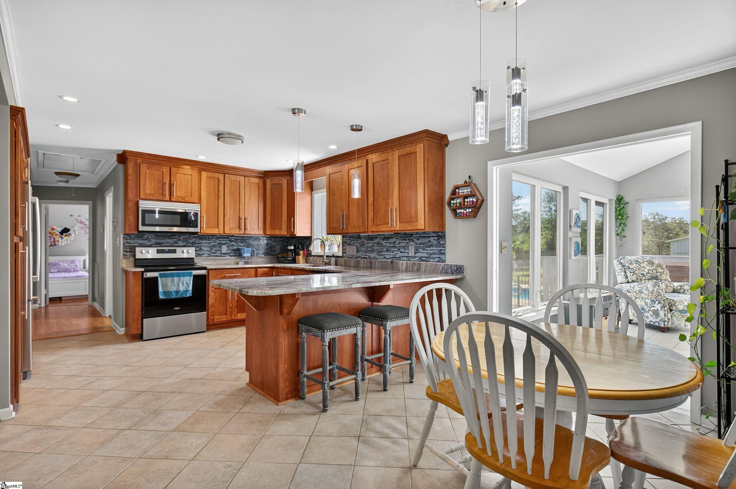 312 Rogers Road Pendleton, SC 29670 - Photo 20 of 46