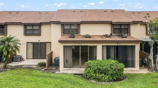$2,800 | Karanda Village III, Coconut Creek, FL 33063