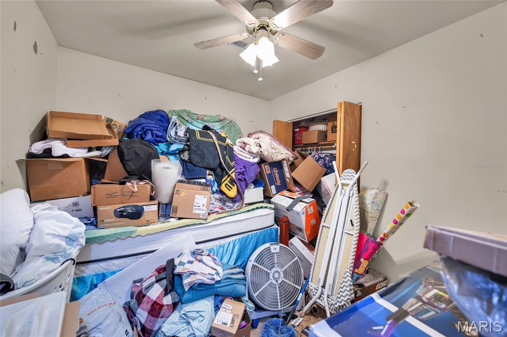 415 Walnut Street Hawk Point, MO 63349 - Photo 12 of 18