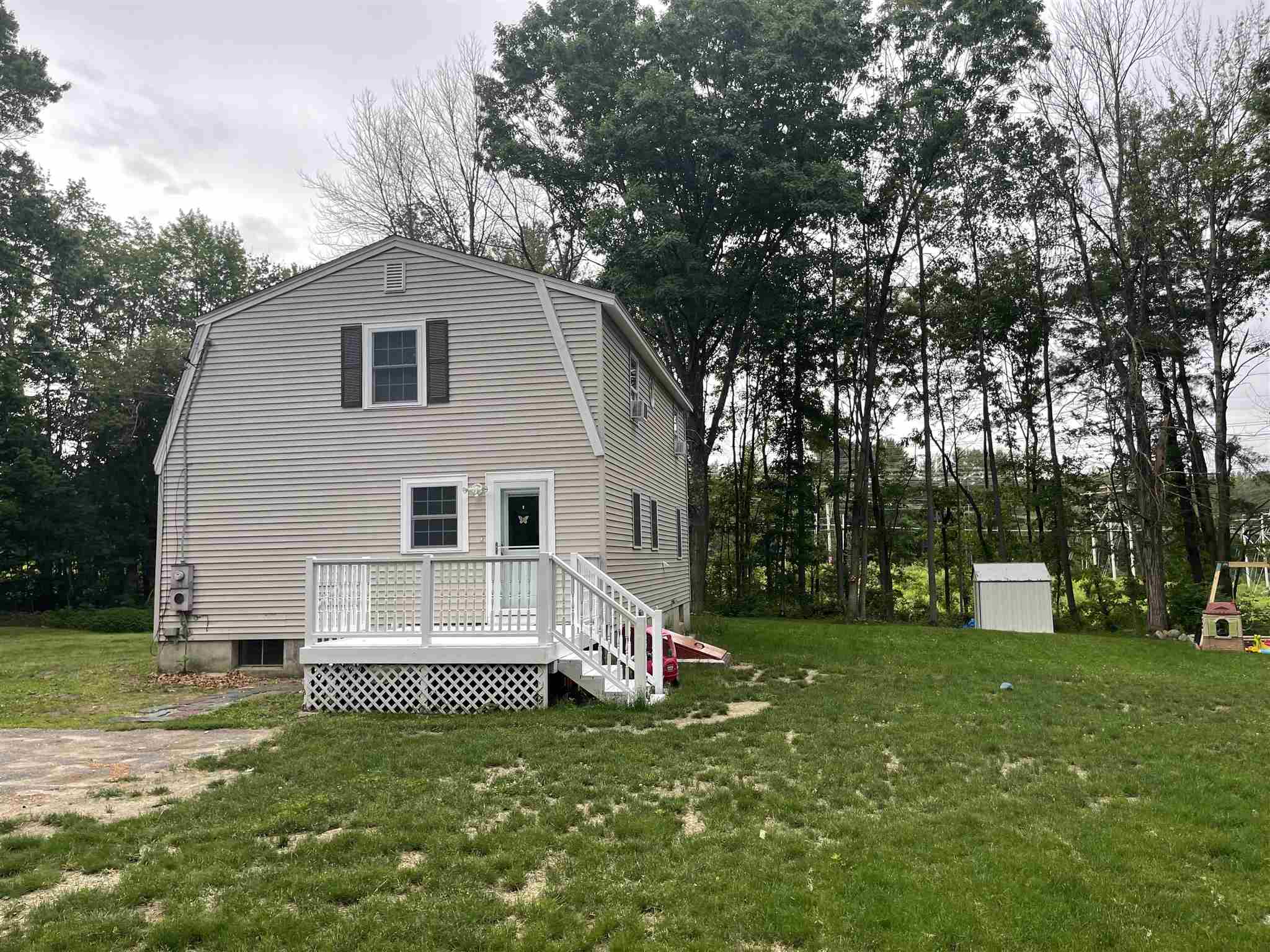 225 High Range Road Londonderry, NH 03053 - Photo 3 of 25