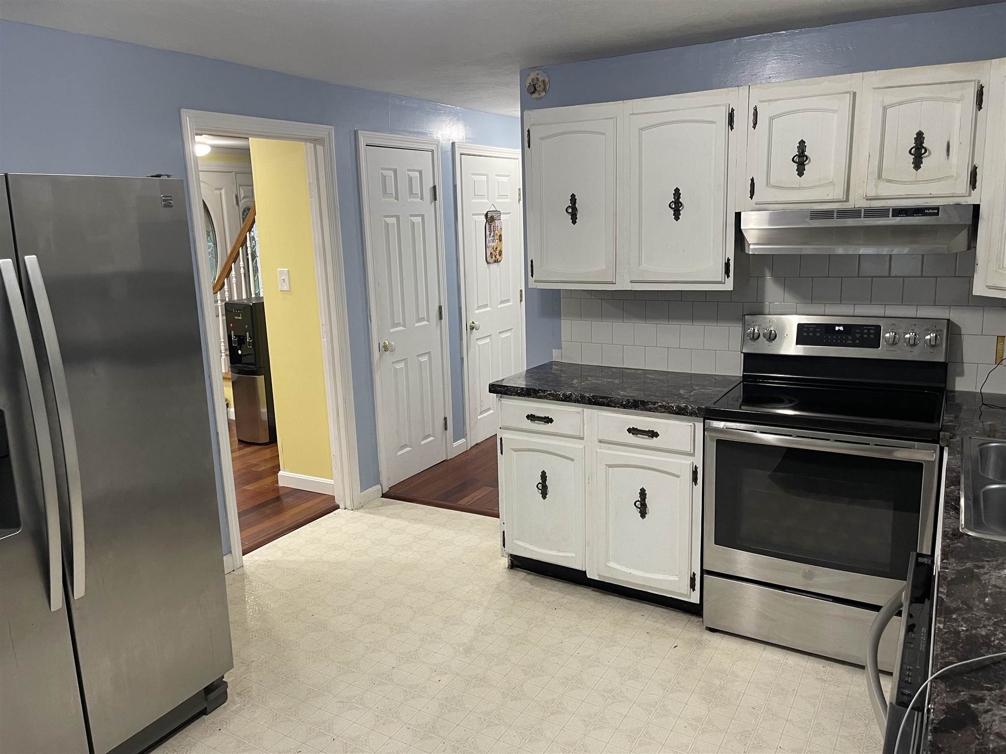 225 High Range Road Londonderry, NH 03053 - Photo 10 of 25