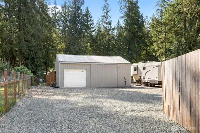 $475,000 | 42002 Cedar Street, Concrete, WA 98237
