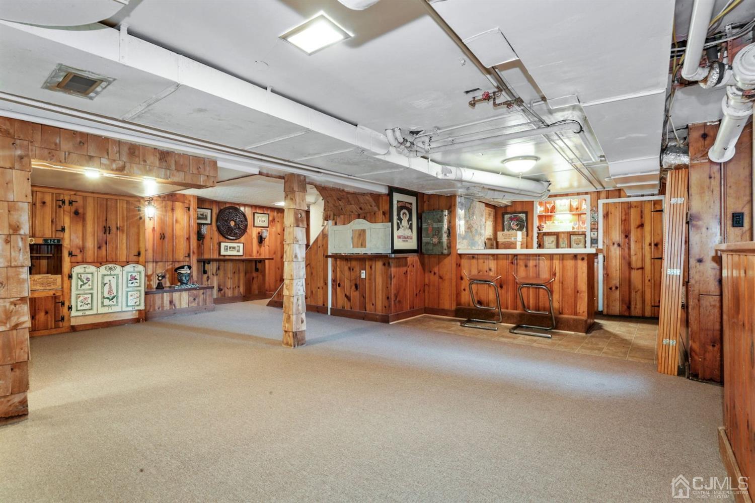 424 Chain O' Hills Road Colonia, NJ 07067 - Photo 35 of 36 a view of a room with gym equipment