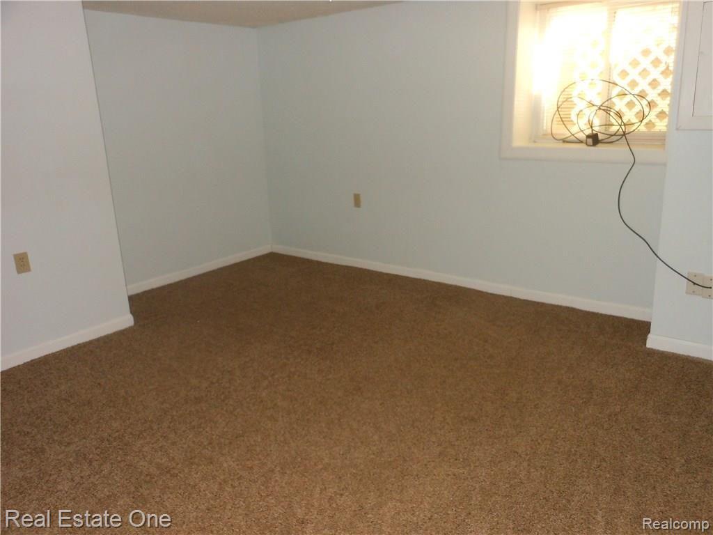 14020 Fish Lake Road Holly, MI 48442 - Photo 30 of 37 DSCN2812.JPG