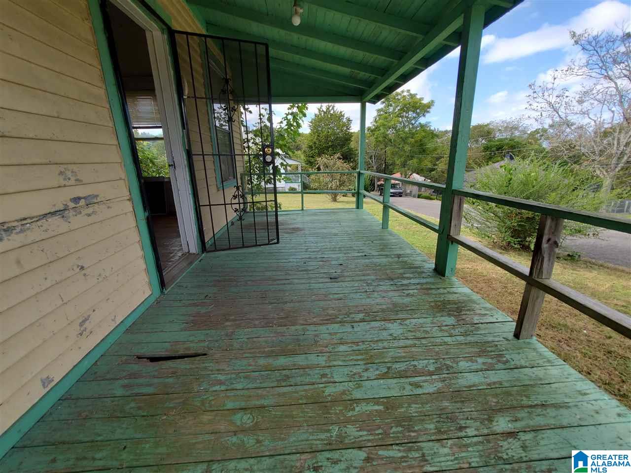 1657 Maple Avenue Southwest Birmingham, AL 35211 - Photo 22 of 39