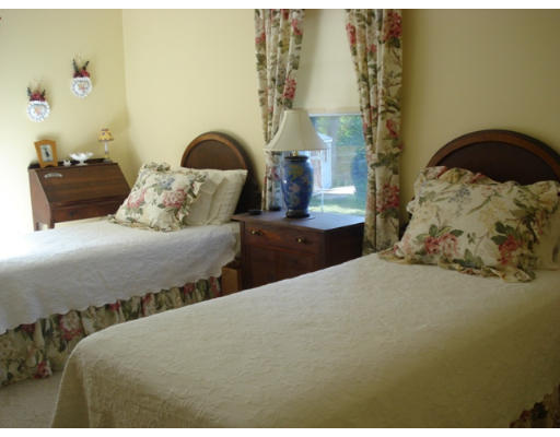 12 Cedar Terrace Wellesley, MA 02481 - Photo 12 of 18