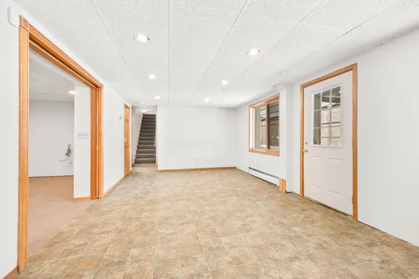 $385,000 | 7662 Pioneer Road, Wyoming, MN 55092