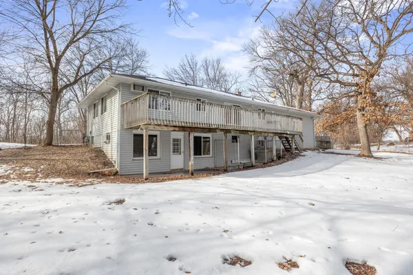 $385,000 | 7662 Pioneer Road, Wyoming, MN 55092