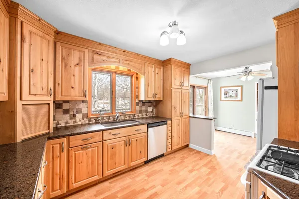 $385,000 | 7662 Pioneer Road, Wyoming, MN 55092