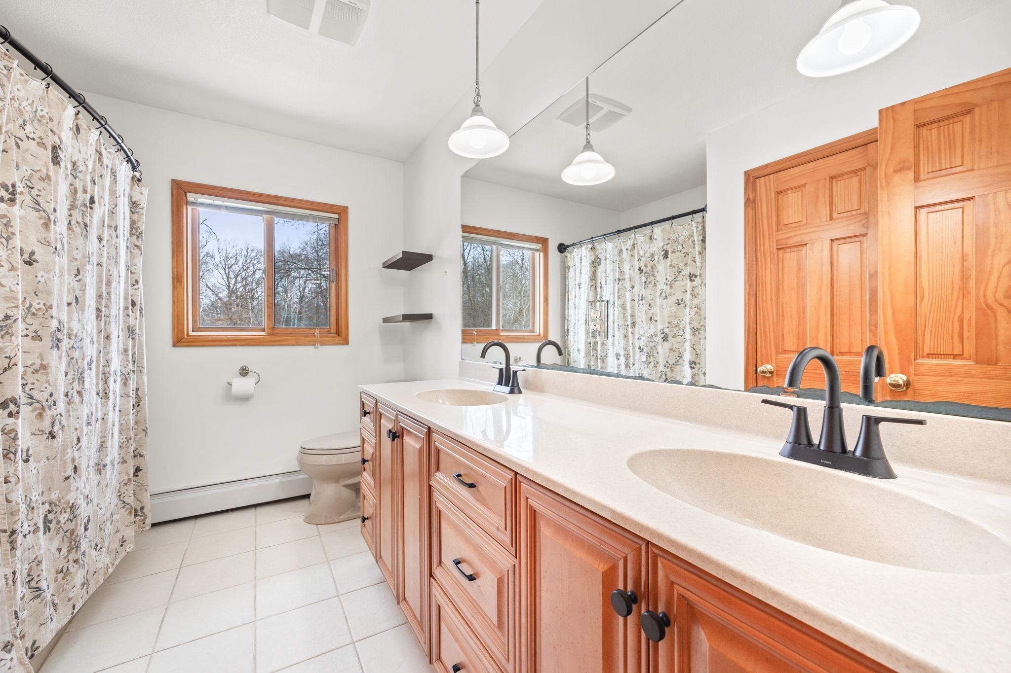 7662 Pioneer Road Wyoming, MN 55092 - Photo 10 of 27