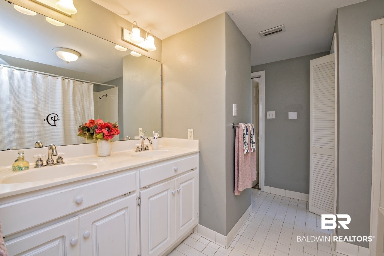 20300 Bishop Road Fairhope, AL 36532 - Photo 12 of 33