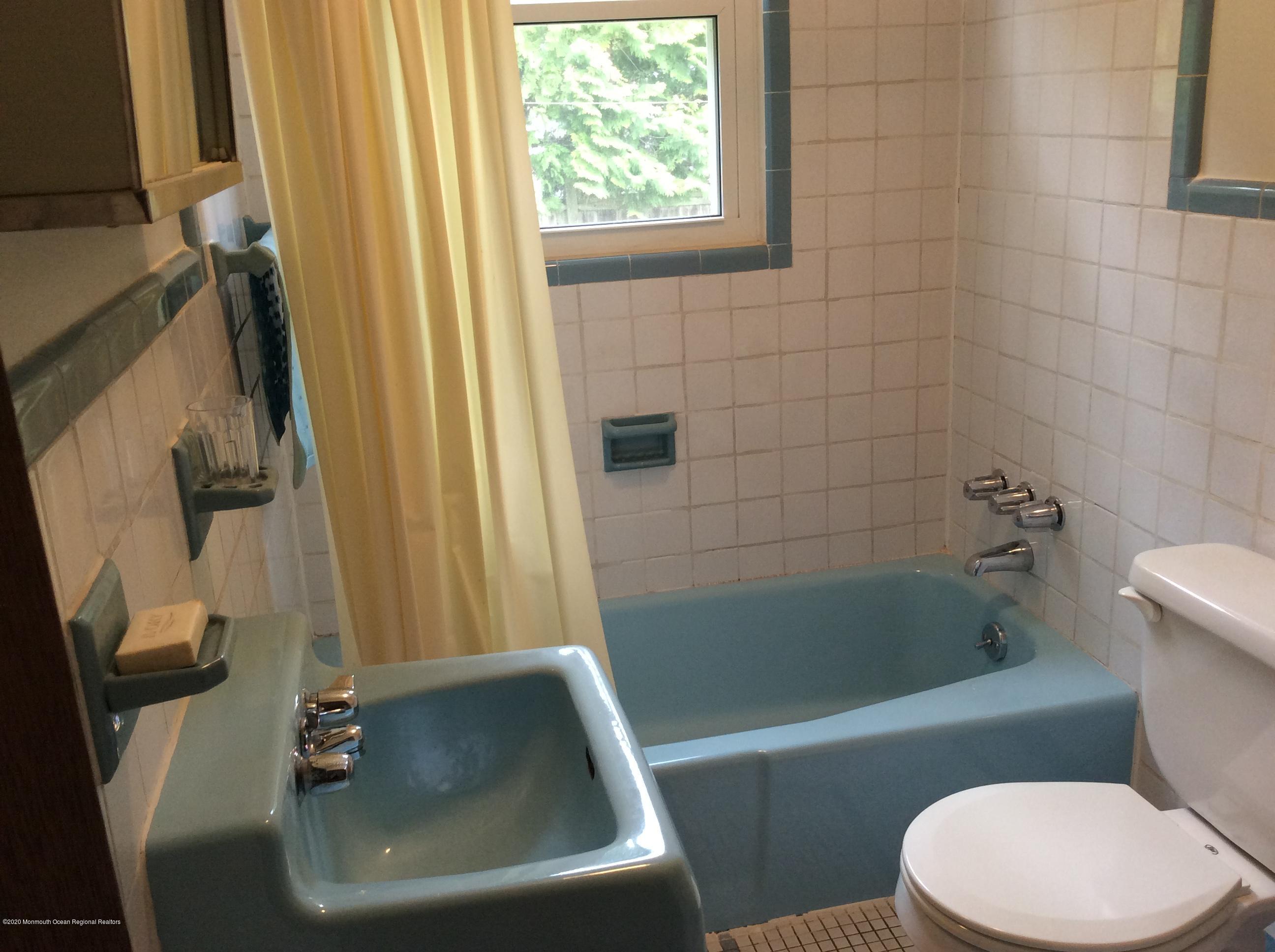 2127 Locust Road Sea Girt, NJ 08750 - Photo 20 of 22 471D4EA2-74AF-4699-BDD9-D0E222D3E93A