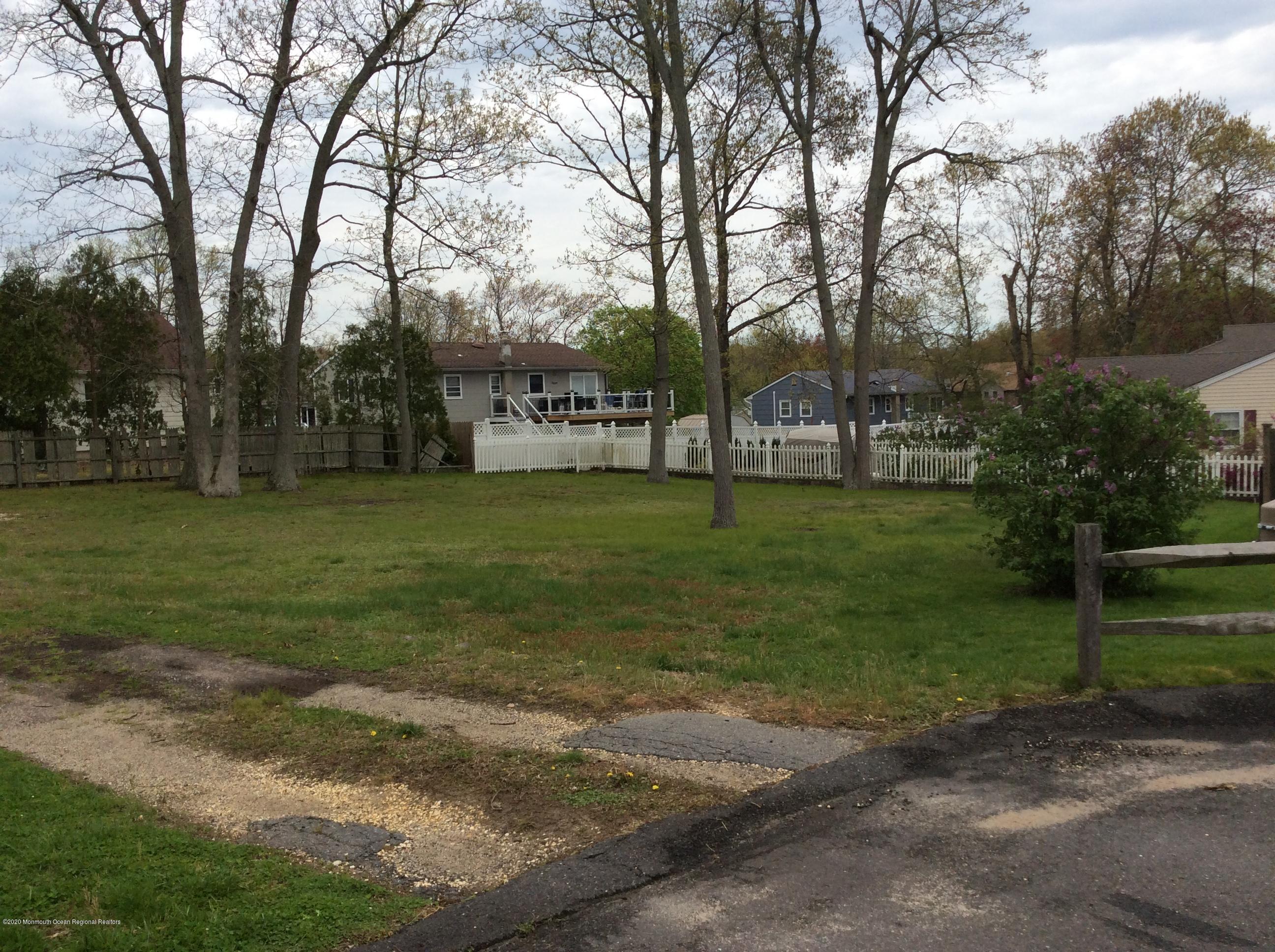 2127 Locust Road Sea Girt, NJ 08750 - Photo 2 of 22 F922E9A4-D7D7-4641-90E8-FEEEB307F6E6