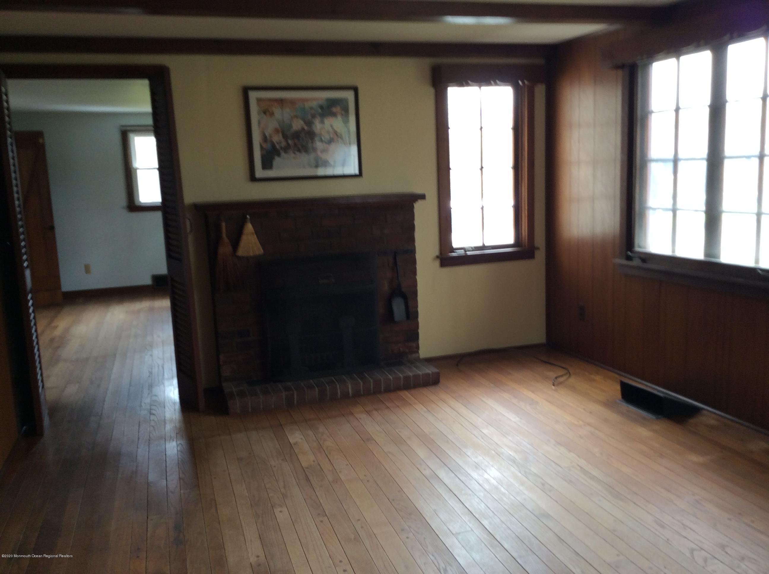 2127 Locust Road Sea Girt, NJ 08750 - Photo 8 of 22 15B1BE24-55DB-4A46-A875-79DF340C54A0