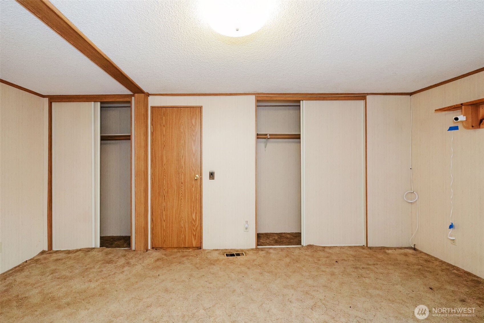 2912 Erlands Point Road Northwest Bremerton, WA 98312 - Photo 13 of 39 Gallery Image 13