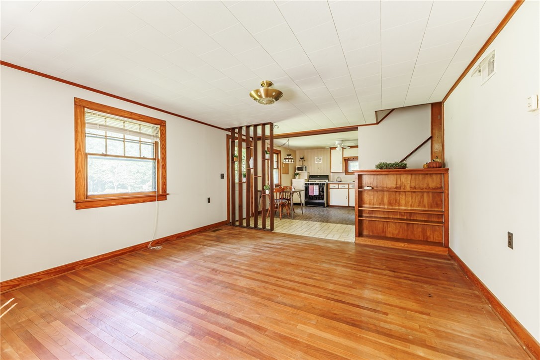 184 Berg Road Ontario, NY 14519 - Photo 12 of 27 Gallery Image 12