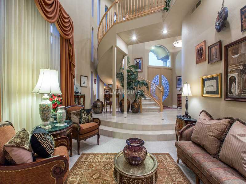 2592 Sun Reef Road Las Vegas, NV 89128 - Photo 11 of 35 Living Room. Cozy and elegant living room lets you get away from it all