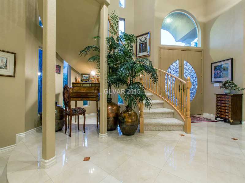 2592 Sun Reef Road Las Vegas, NV 89128 - Photo 6 of 35 Lobby/Reception. A very open feel but cozy too