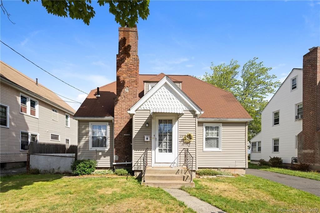 246 Victoria Road, Hartford, CT 06114 Compass