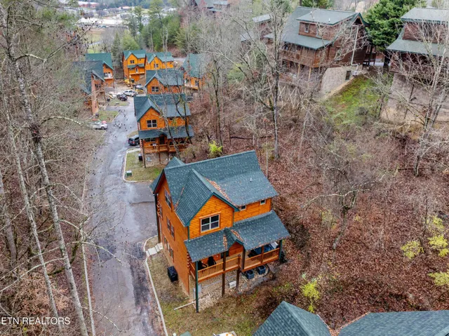 $985,000 | 2119 Vly Crk Way, Sevierville, TN 37862