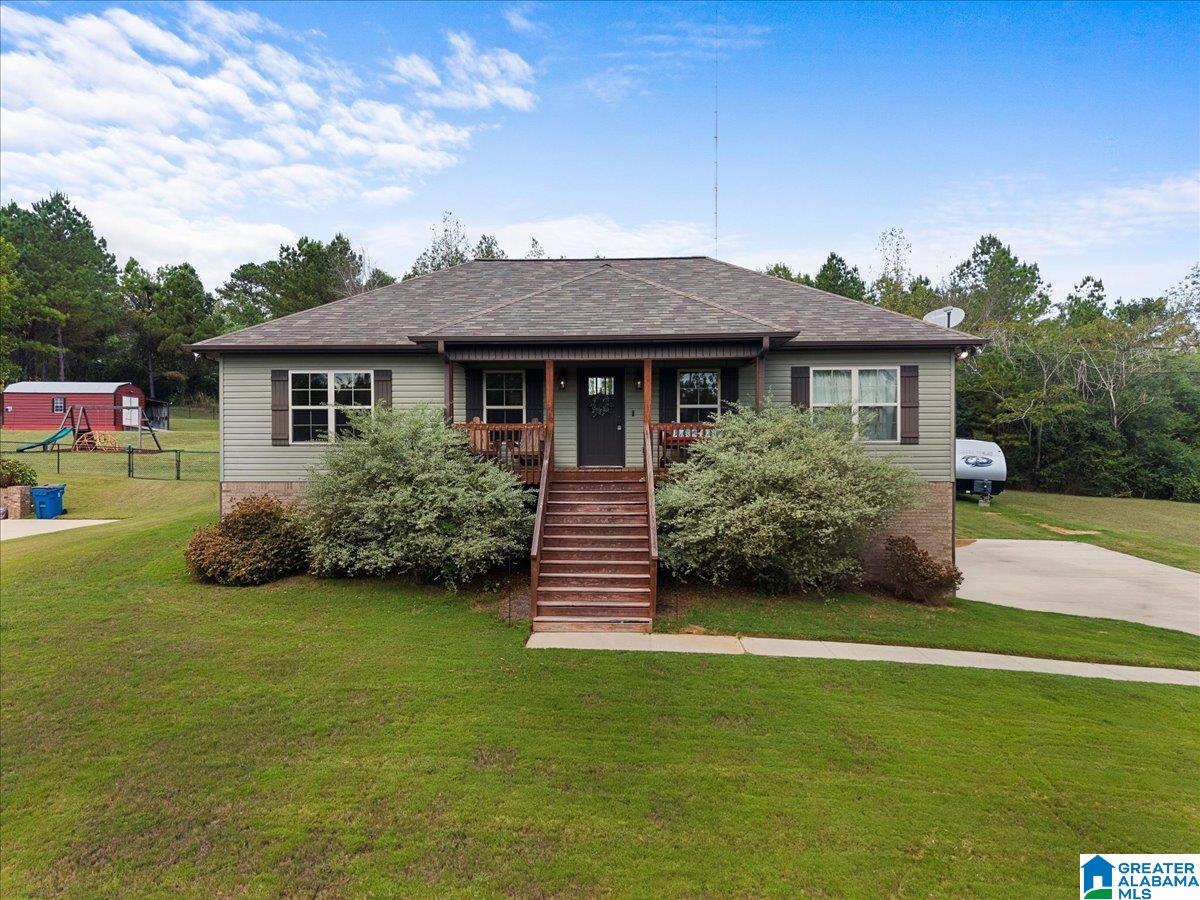 817 Wier Road Warrior, AL 35180 - Photo 3 of 20