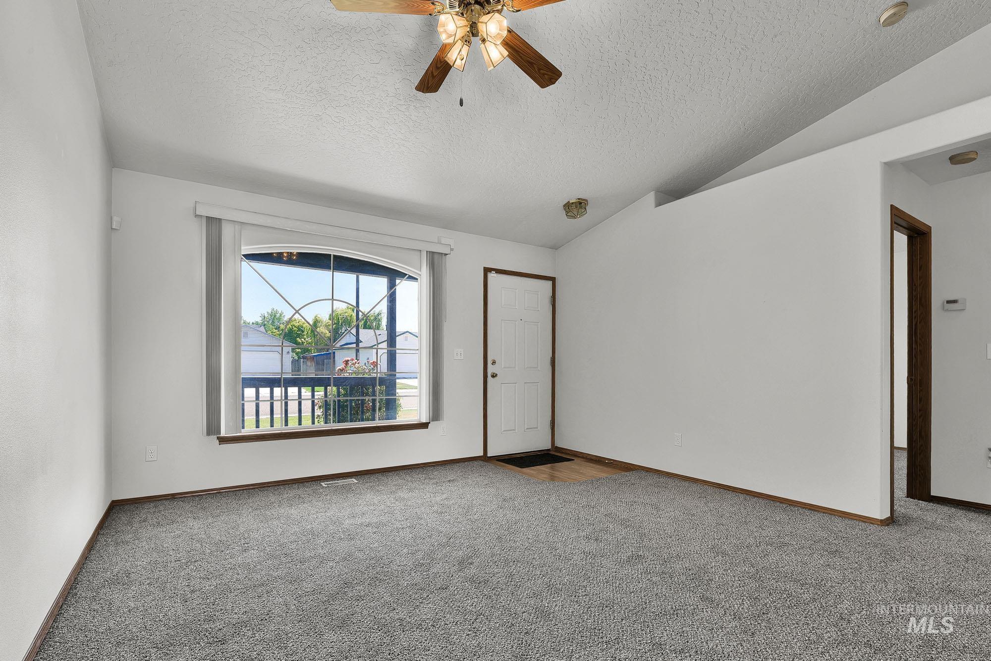 719 Trailside Drive Caldwell, ID 83607 - Photo 3 of 29