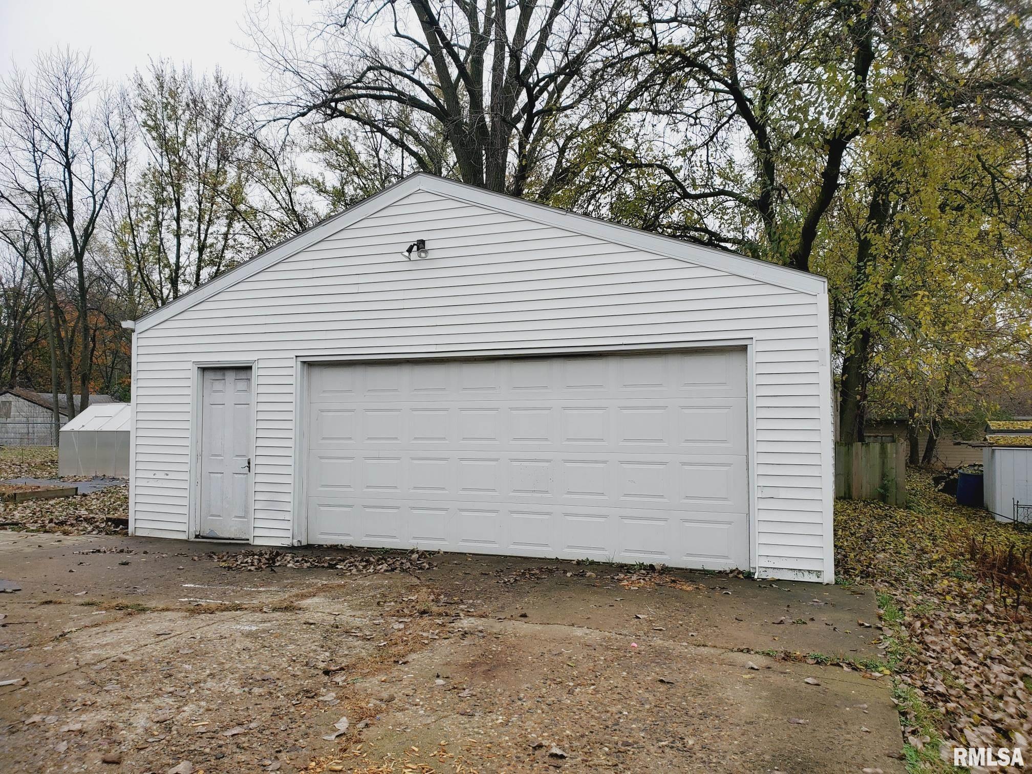 114 Berry Road Marquette Heights, IL 61554 - Photo 38 of 38 Gallery Image 38