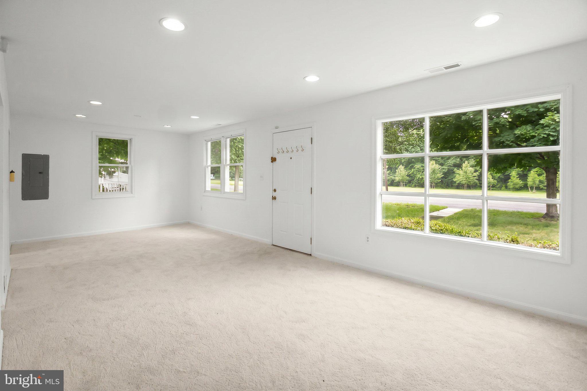 4606 Kiernan Road College Park, MD 20740 - Photo 7 of 21 EDIT_Living Dining Room 2 (2)