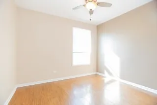 $2,000 | 5520 West Montrose Avenue, Unit 2S, Chicago, IL 60641