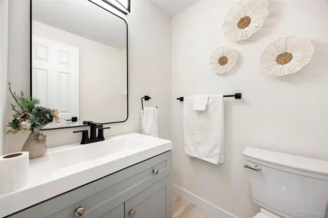 a view of a wooden fence