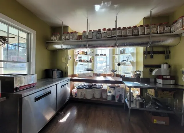 $549,999 | 108 Main Street, Rockland, NY 12758