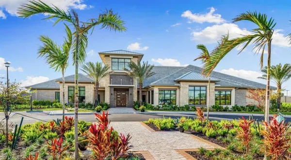 $885,563 | 15681 Genova Drive, Naples, FL 34114
