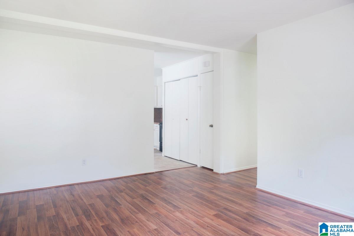 816 47th Way South Birmingham, AL 35222 - Photo 4 of 17